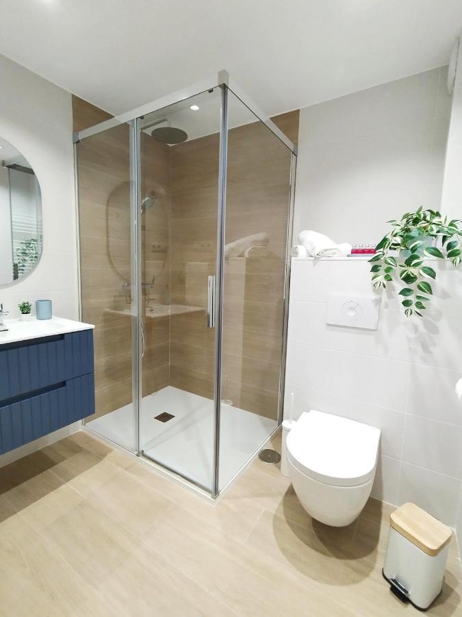 Apartamento Junto A Ayuntamiento Y Playa Gijon Luaran gambar